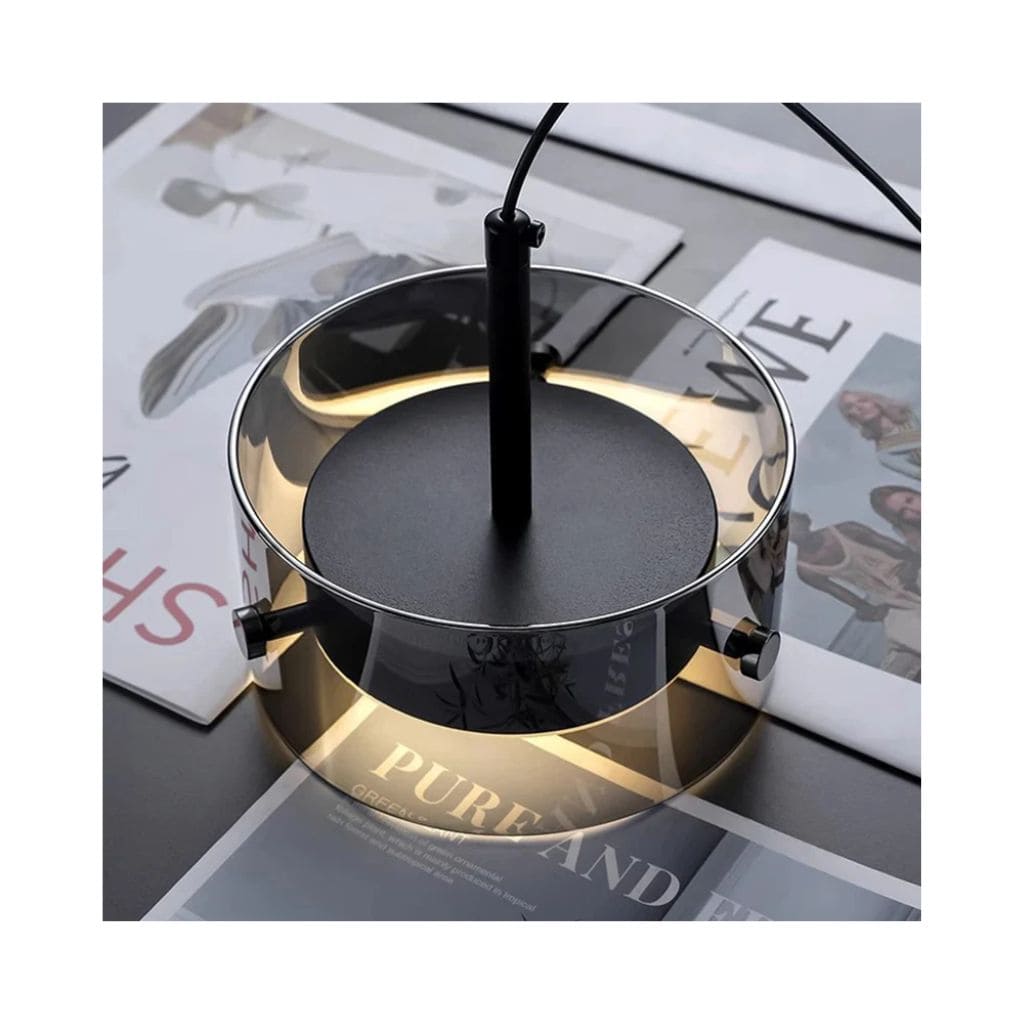 Lustre Suspendu Élegance Noire