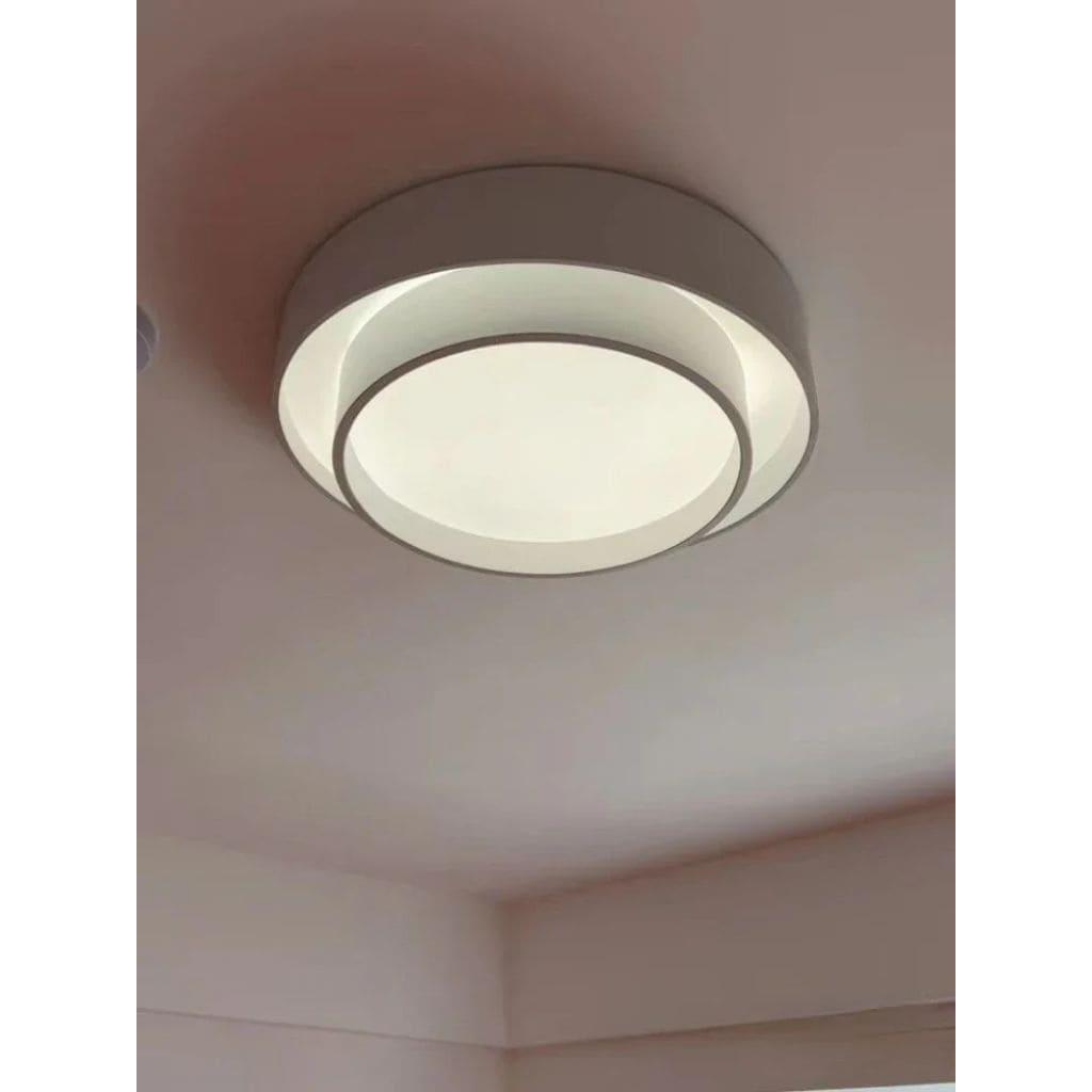 Plafonnier LED au Design Épuré